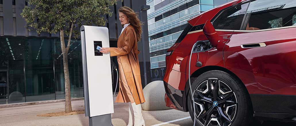 Auto-Leebmann BMW Elektromobilität öffentliche Ladestation