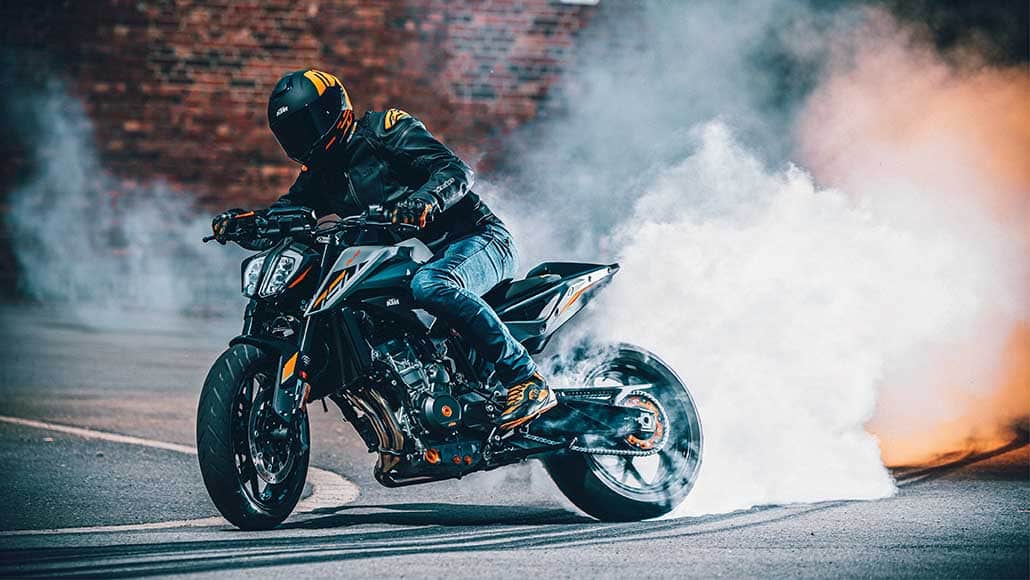 Motorrad Leebmann KTM 790 Duke Saisonstart