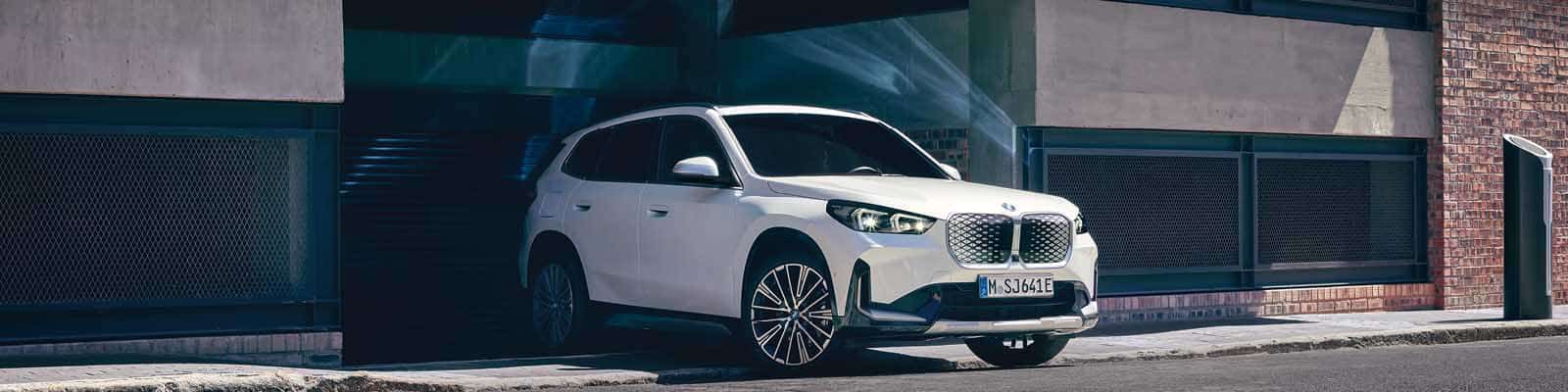 Leebmann Gruppe Auto-Leebmann Passau SCHMID Service Hauzenberg Leebmann Deggendorf BMW THE iX1