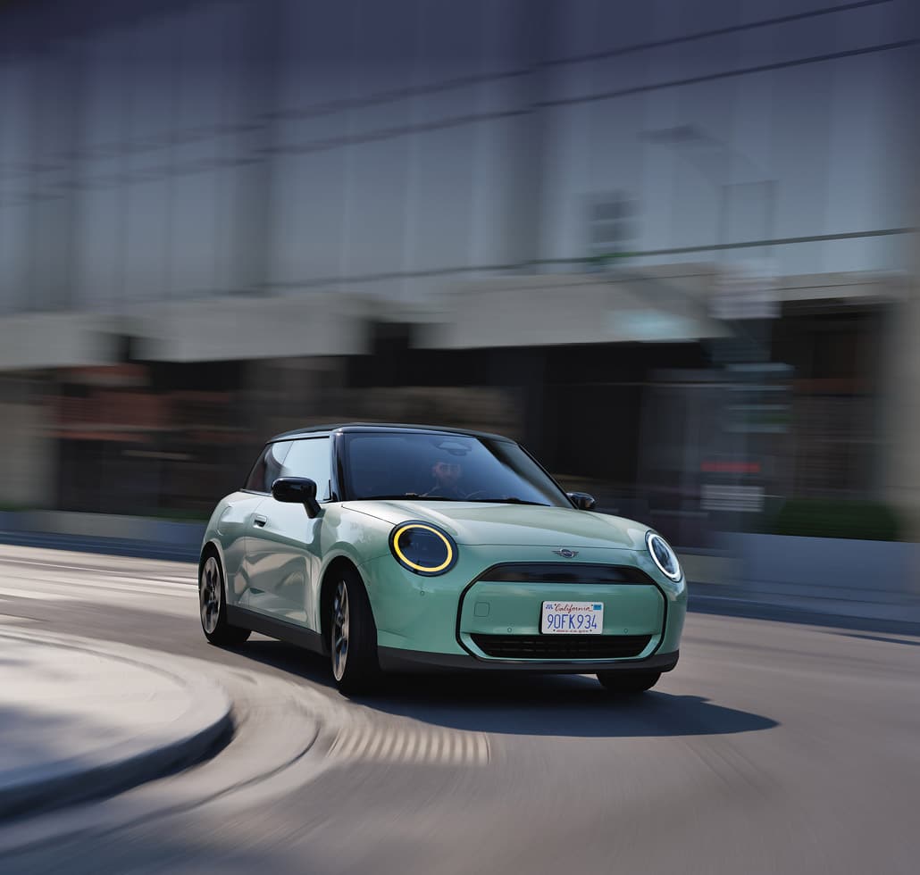 Auto-Leebmann MINI Cooper vollelektrisch