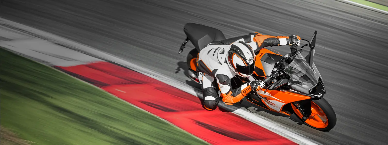 Leebmann KTM Motorrad Mieten Saison 2026