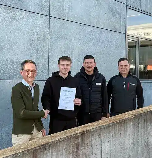 Leebmann Gruppe Ausbildung Jahrgangsbester Motorradtechnik Samuel Eichinger