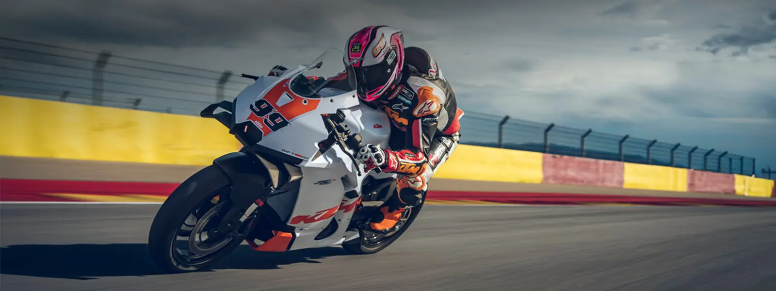 Leebmann Gruppe Motorrad KTM 990 RC R