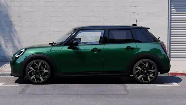 Auto-Leebmann MINI Passau Cooper 5-Türer