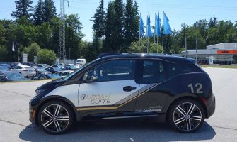 Auto-Leebmann spendet BMW i3 Urban Suite an HWK Passau