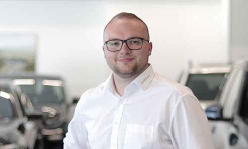 ansprechpartner-bmw-auto-leebmann-passau-benedikt-duschl ansprechpartner-bmw-auto-leebmann-passau-benedikt-duschl