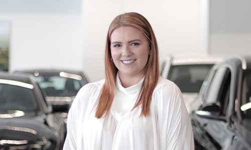 ansprechpartner-bmw-auto-leebmann-passau-sabrina-geisberger