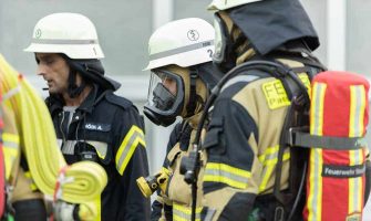 Auto-Leebmann Feuerwehr Passau Löschzug Hauptwache Objektübung 22.07.2022